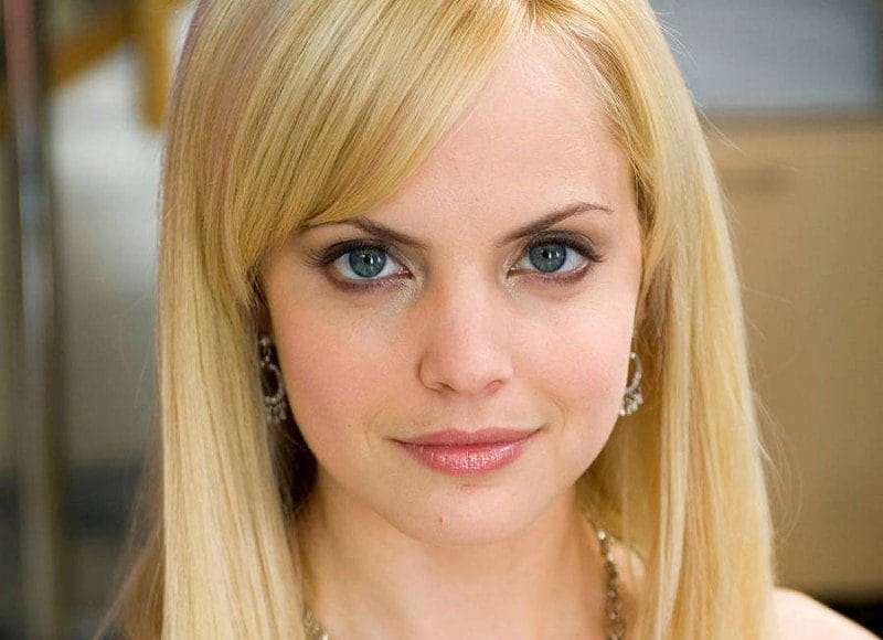 Mena Suvari