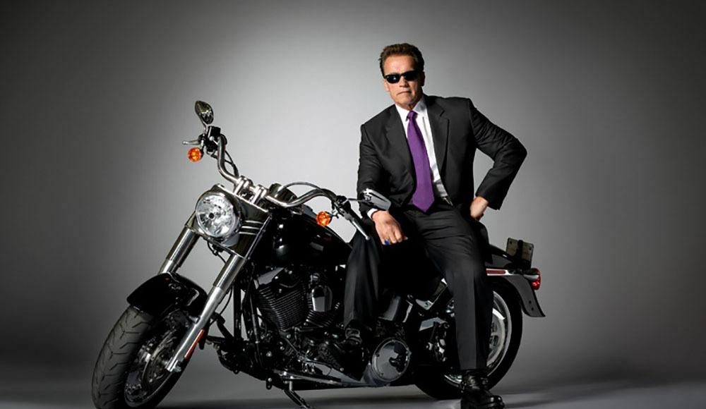 Arnold Schwarzenegger – O Exterminador do Futuro 01