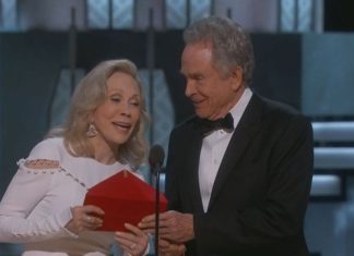 Oscar anuncia vencedor errado em gafe histórica; Assista!