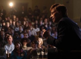 ‘The Front Runner’: Hugh Jackman bem diferente em foto da cinebiografia