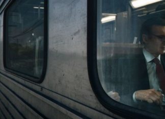 Liam Neeson em ação no trailer do thriller ‘O Passageiro’, do diretor de ‘A Órfã’