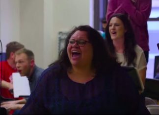 ‘O Rei do Show’: Keala Settle canta ‘This is Me’ em ensaio incrível; Assista!