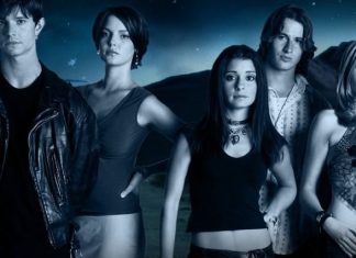 Reboot de ‘Roswell’ contrata produtora de ‘Vampire Diaries’