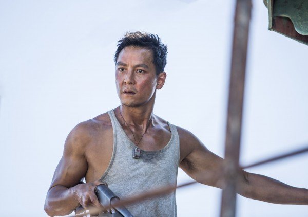 Tomb Raider: A Origem  Daniel Wu divulga novo pôster do filme