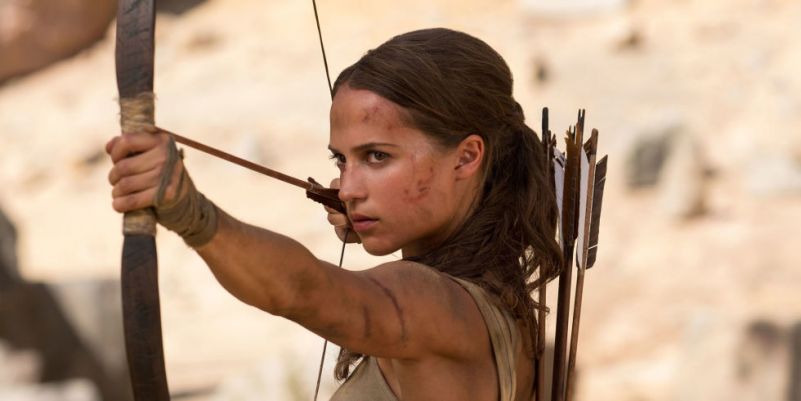 Alicia Vikander como Lara Croft no primeiro cartaz de 'Tomb Raider' -  CinePOP