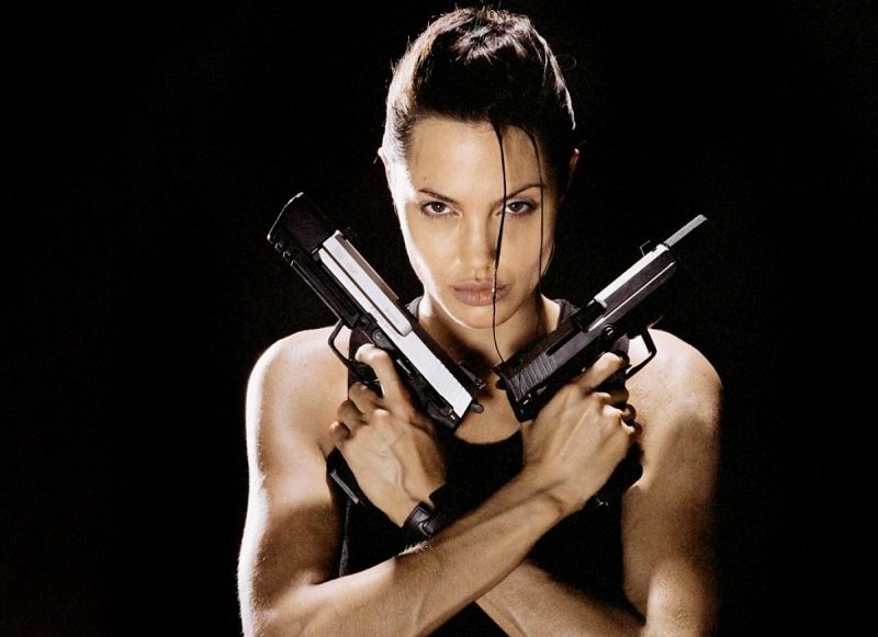 Lara Croft: Tomb Raider - Filme 2001 - AdoroCinema