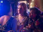 Sense8_Finale_Unit_01986_R_595_Mini Logo TV white – Gallery