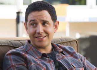 ‘Crazy Ex-Girlfriend’: Santino Fontana fala sobre ter sido substituído na série