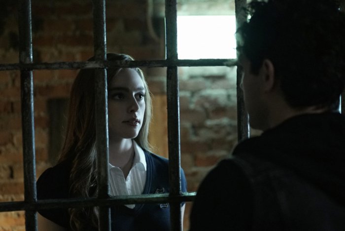 Legacies: Spin-off de The Vampire Diaries e The Originals ganha primeira  imagem promocional - Notícias Série - como visto na Web - AdoroCinema