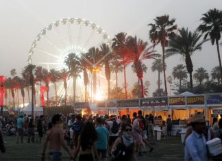 Incêndio no festival Coachella assusta público