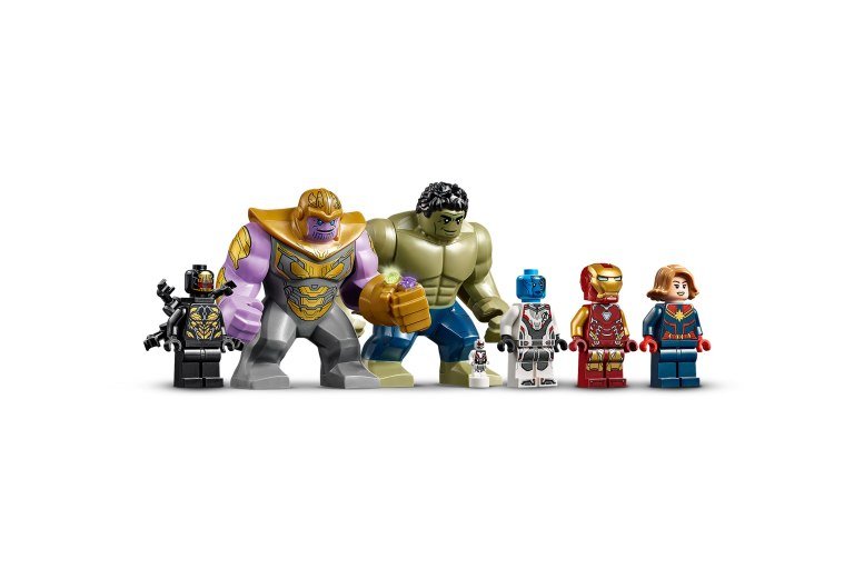 Especial dos Vingadores em LEGO ganha divertido trailer e data de