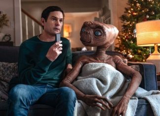 E.T. – O Extraterrestre e Elliot se reencontram em emocionante comercial de TV após 37 anos