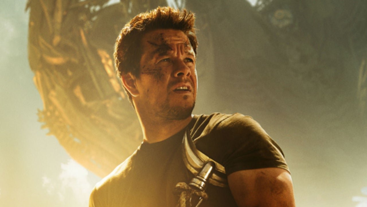 Uncharted': Mark Wahlberg revela figurino de Sully para a adaptação;  Confira! - CinePOP