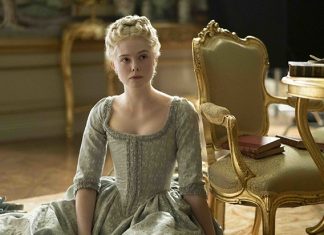 Elle Fanning revela que PERDEU papel em grande franquia por falta de seguidores no Instagram