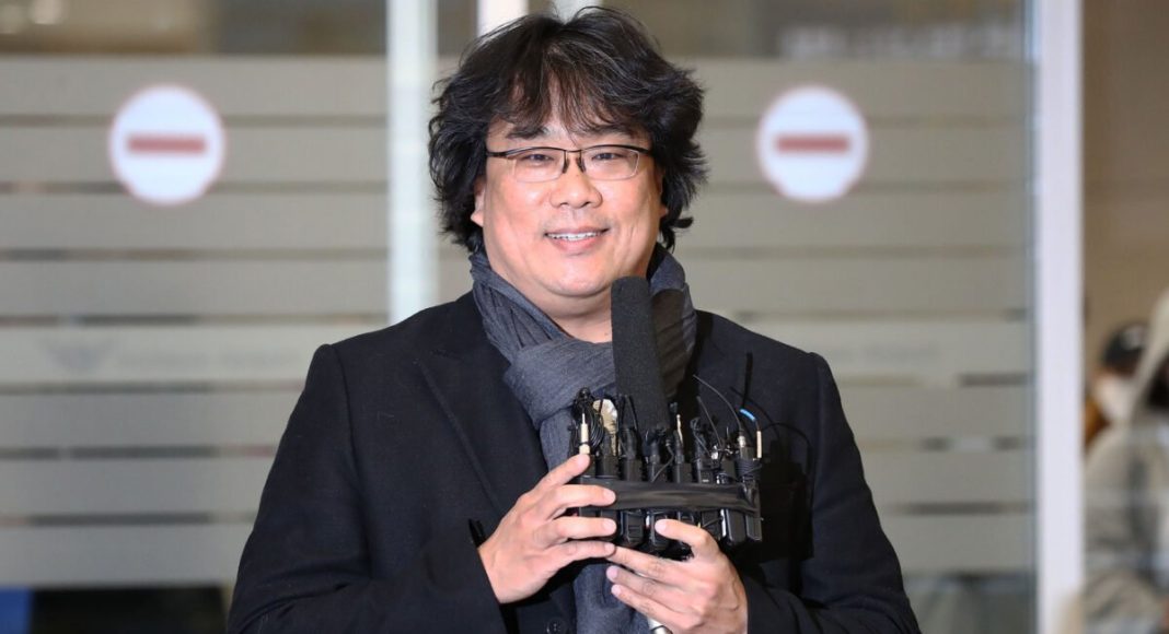 Bong Joon-ho Arrives In Seoul