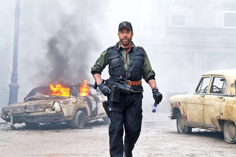 ‘Hawaii Five-0’: Chuck Norris fará participação especial no último episódio da série