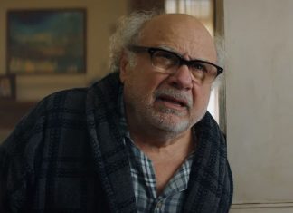 Coronavírus | Danny DeVito pede que as pessoas fiquem em casa