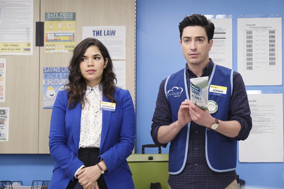 Superstore': Showrunners revelam como o cancelamento impactou a trama da 6ª  temporada - CinePOP