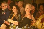 katy-keene-1×13-4