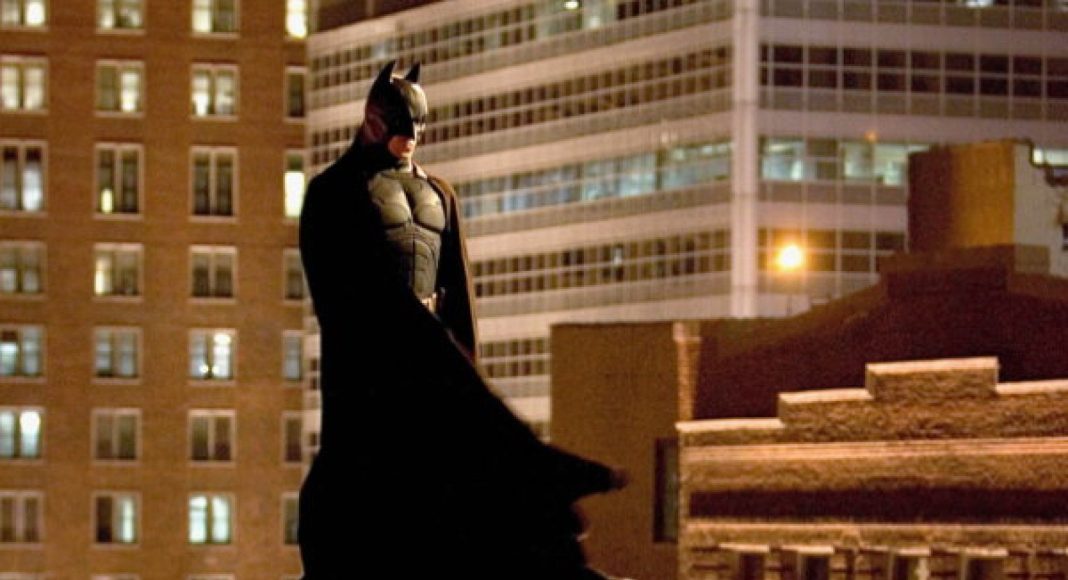 BATMAN BEGINS