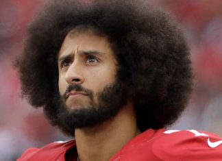 Colin In Black & White | Quem é Colin Kaepernick?