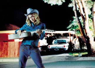 Music | Os 25 anos de um dos capítulos mais IMPORTANTES da carreira de Madonna