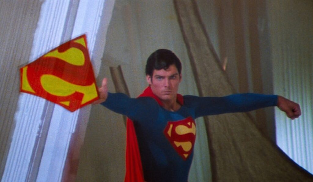 Casa do Capita: Resenha Filme: Superman II - A Aventura Continua