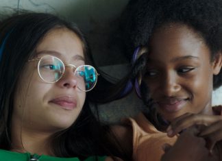 Ministra Damares detona filme da Netflix: “É abominável… meninas com roupas de dançarinas adultas”
