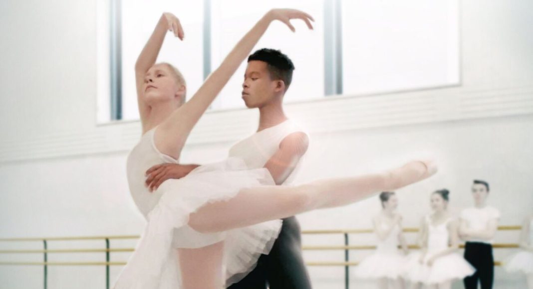 on pointe 2