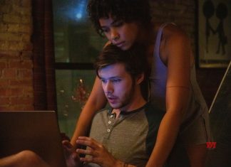 ‘Silk Road’: Filme com astro de ‘Com Amor, Simon’ ganha trailer LEGENDADO; Confira!