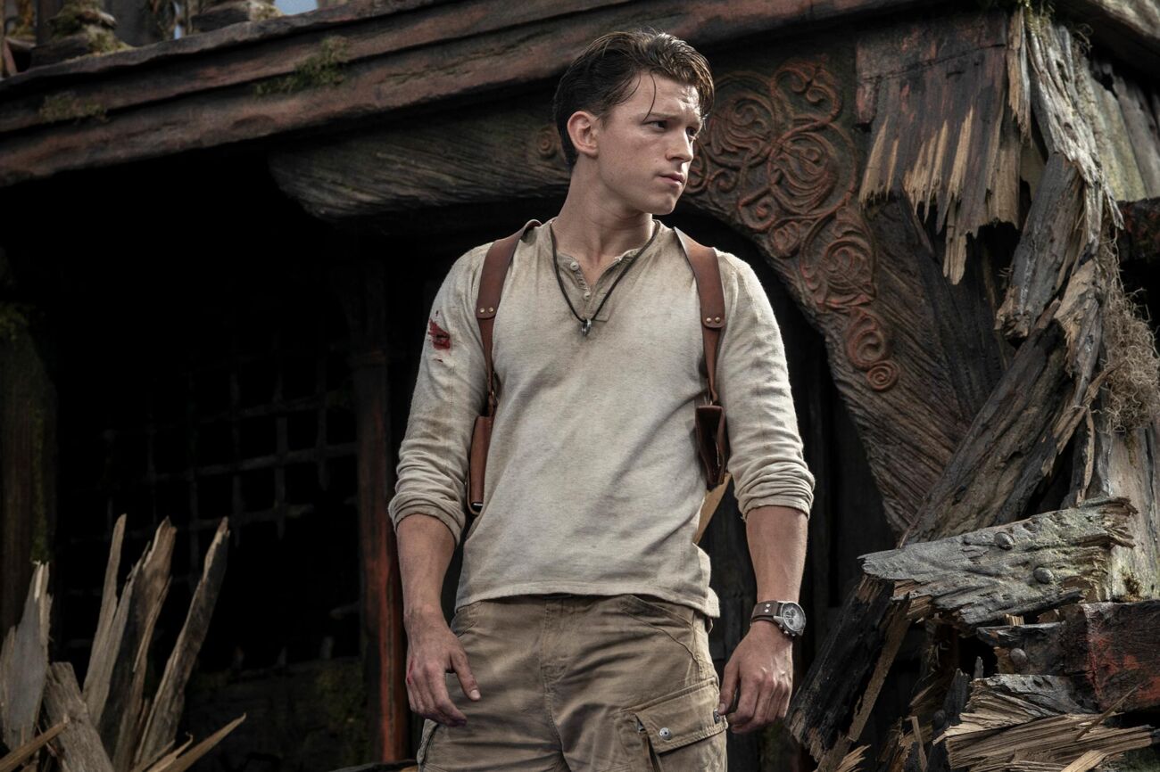 Tom Holland revela primeira foto da adaptação do game Uncharted