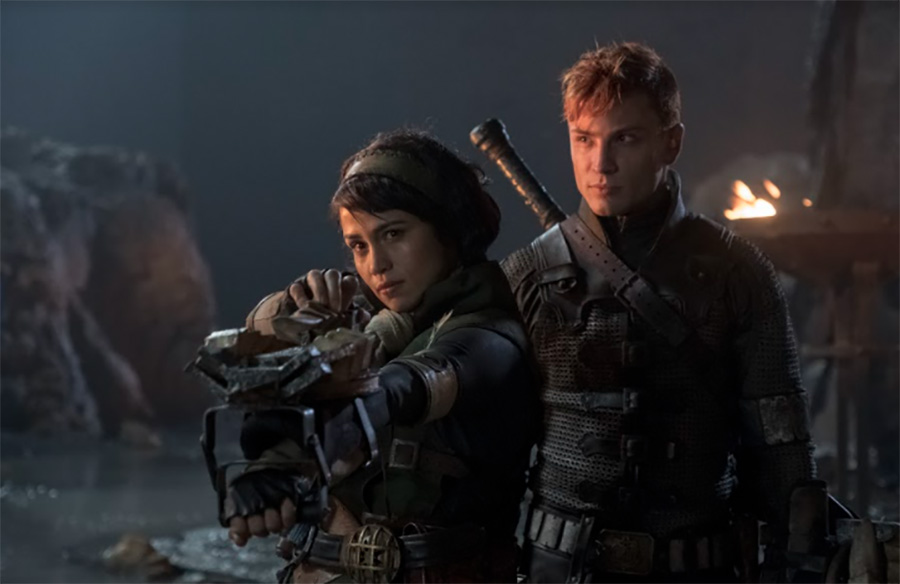 Nova foto mostra que o filme de Monster Hunter não parece muito com a  franquia