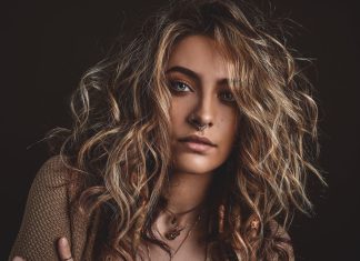 ‘American Horror Story’: Paris Jackson entra para o elenco da 10ª temporada