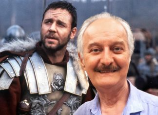 Dário de Castro, dublador de Russell Crowe, morre de Covid-19 aos 72 anos