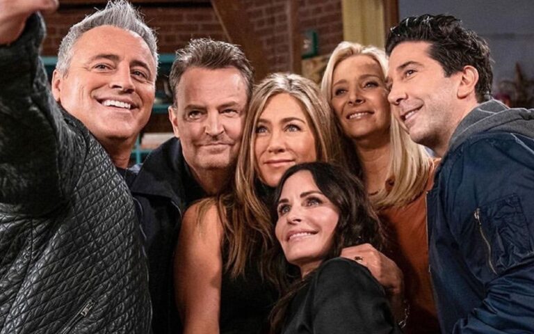 De Ellen DeGeneres a Jon Favreau: Os Atores que QUASE viveram os astros de Friends