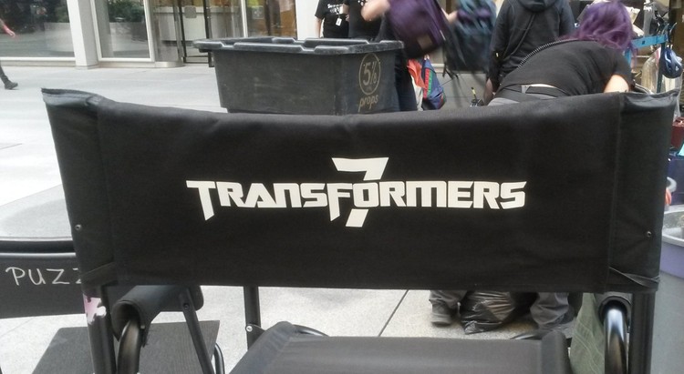 Transformers 7: novas imagens mostram Autobots e Decepticons - TecMundo