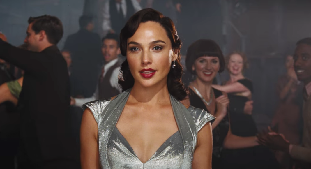 Gal-Gadot-in-Death-on-the-Nile