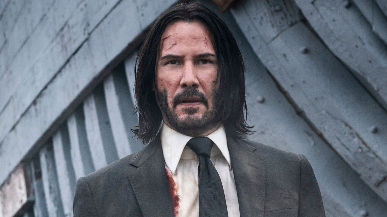 John Wick 4 Keanu Reeves é Flagrado Se Divertindo Na Neve Nos Bastidores Do Filme Cinepop