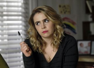 Atriz de ‘Good Girls’ estrelará nova comédia musical do Hulu