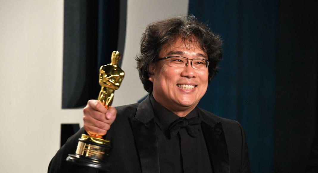 bong-joon-ho-poses-by-GEORGE-PIMENTEL-GETTY-IMAGES