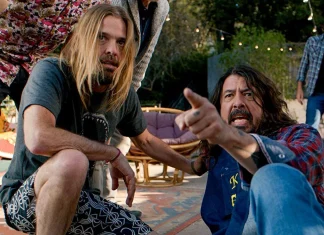 ‘Terror no Estúdio 666’: Filme com Taylor Hawkins e os Foo Fighters está em exibição nos cinemas nacionais