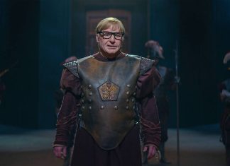 ‘O Pentavirato’: Comédia com Mike Myers estreia na Netflix!