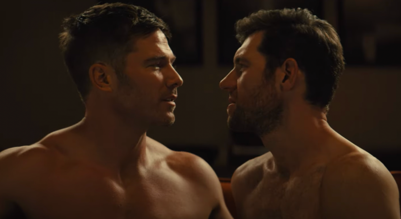 Divulgado o trailer oficial da comédia romântica LGBTQIA+ Mais que