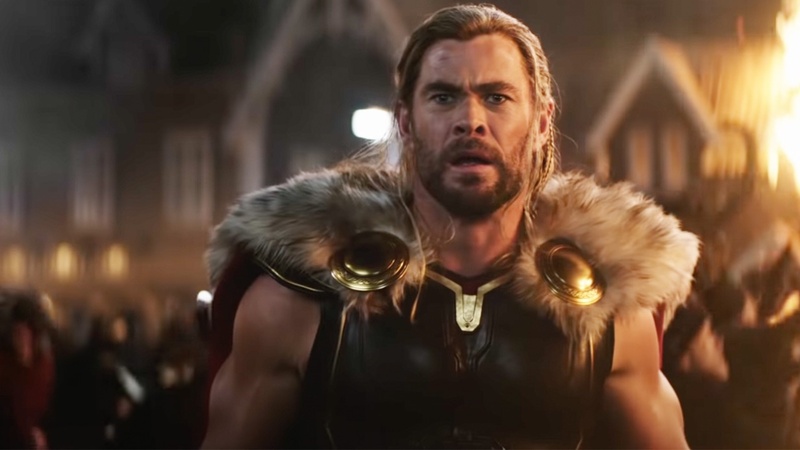 Chris Hemsworth diz que fará papel de Thor até ser expulso pela