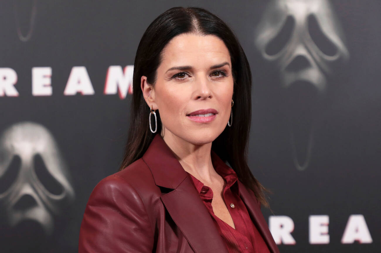 Neve Campbell conta a VERDADE sobre o que achou de 'Pânico 6' após assistir  ao filme - CinePOP