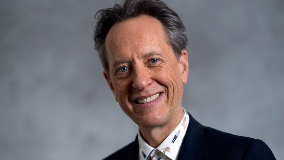 Richard E. Grant, primeiras impressões