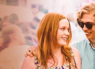 Crítica | Royalteen – Romance Teen Norueguês é um misto de ‘O Diário da Princesa’ com ‘Meninas Malvadas’