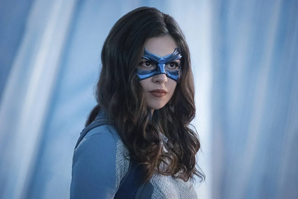 The Flash': Nicole Maines retornará como a heroína Dreamer na