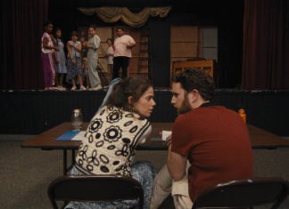 ‘Acampamento de Teatro’: Comédia com Ben Platt e Molly Gordon já está disponível no Star+!