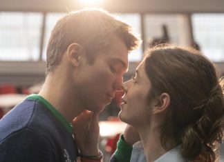 ‘Apaixonados Outra Vez’: Nova série do criador de ‘Elite’ já está disponível na Netflix!
